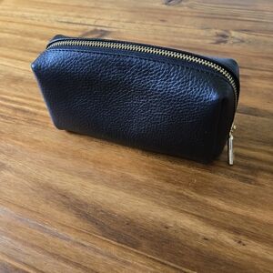 Cuyana Tech Case
